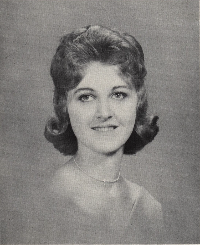 Dolores E. Lyszkowski ’62