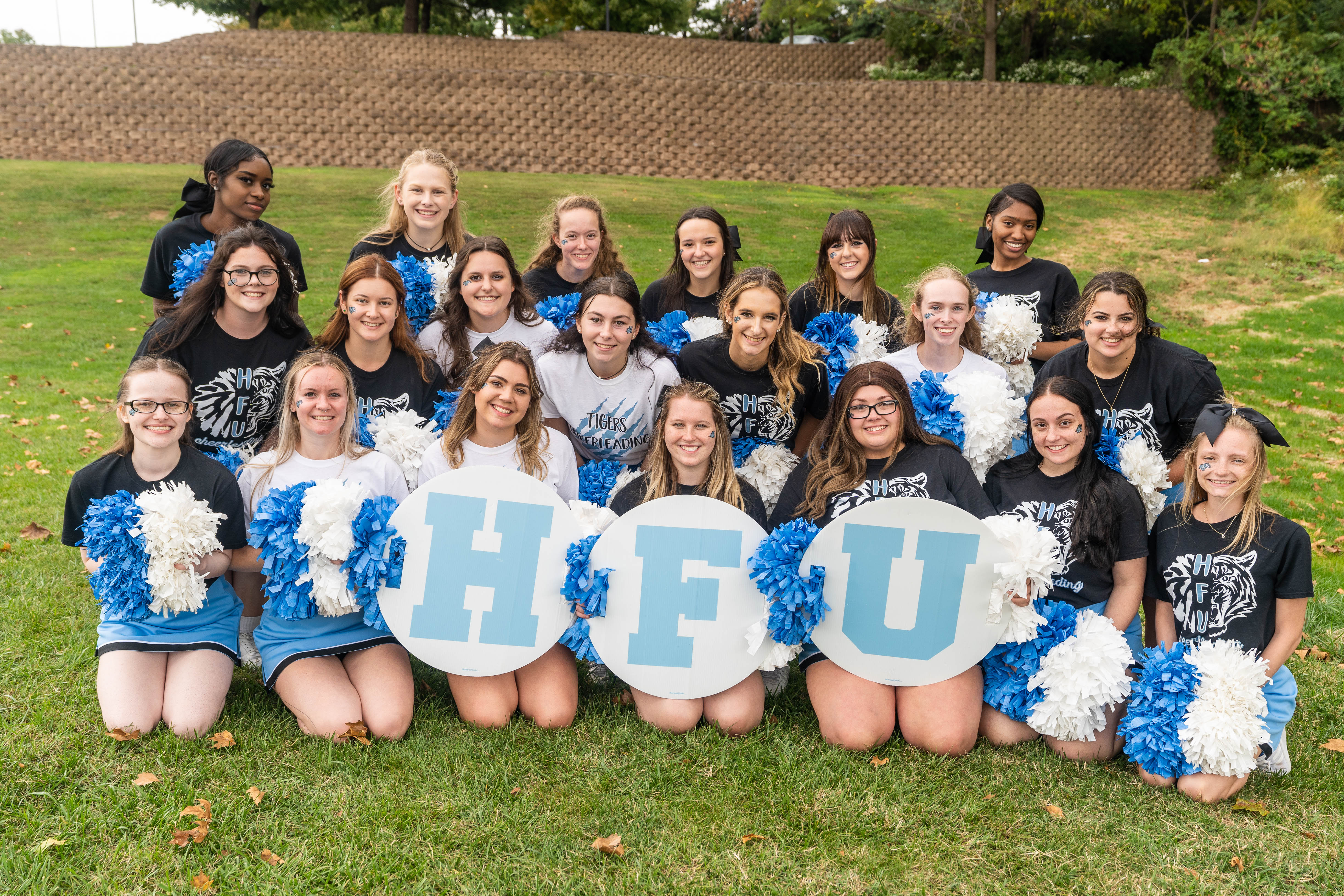 HFU_HOMECOMING-2021-18.jpg Holy Family University Cheerleading Squad