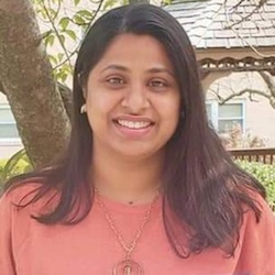 Jinsy Mathews headshot