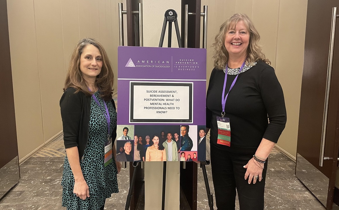 Drs. Menago and Cummings Present at the 2022 American Association of