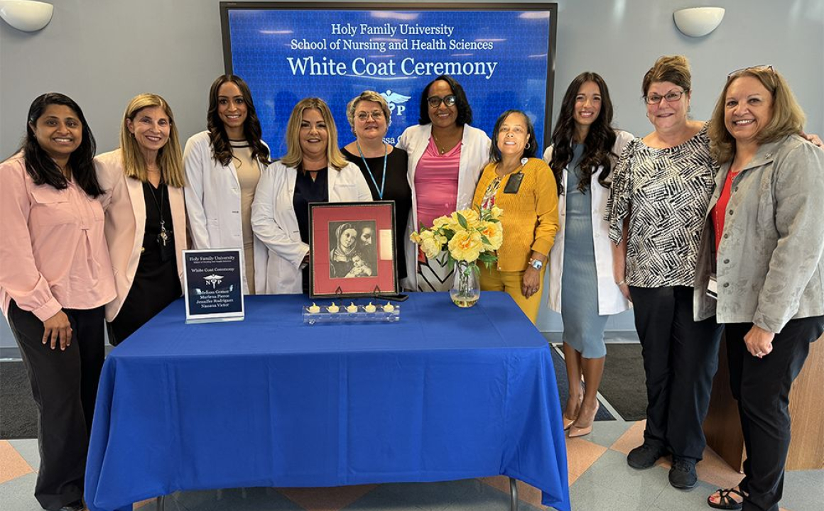 White Coat Ceremony for MSN-DNP FNP Students