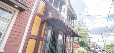 Northeast Philadelphia restaurant exterior