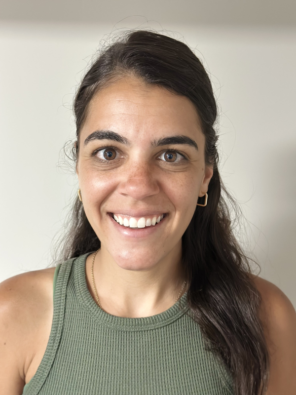 Headshot of Professor Courtney Kless