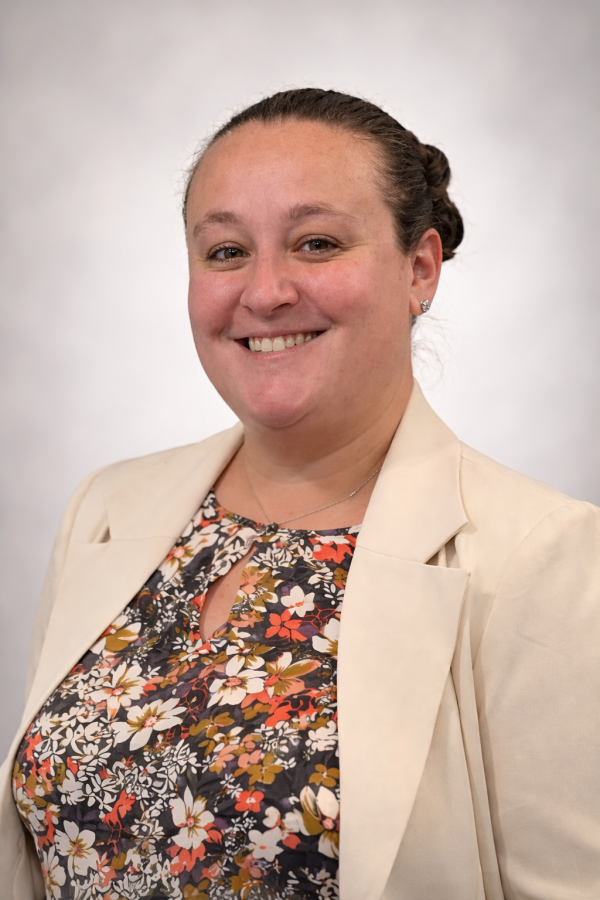 Headshot of Jennifer DeCicco