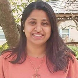 Jinsy Mathew headshot