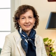 Dr. Anne Prisco