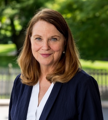 Wendy Parsons Headshot 2025