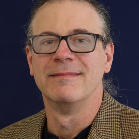 Headshot of Robert Ficocoiello